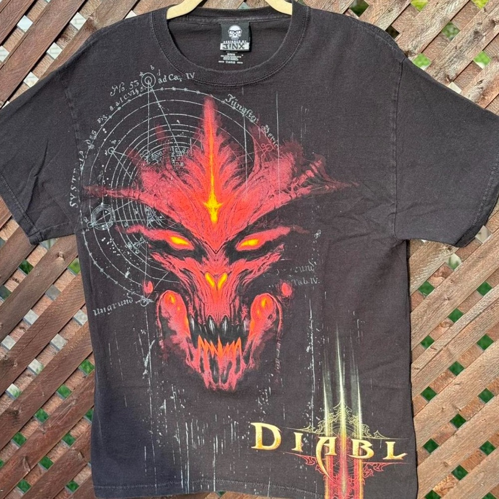 Hanes Black and Red Short Sleeve Tee